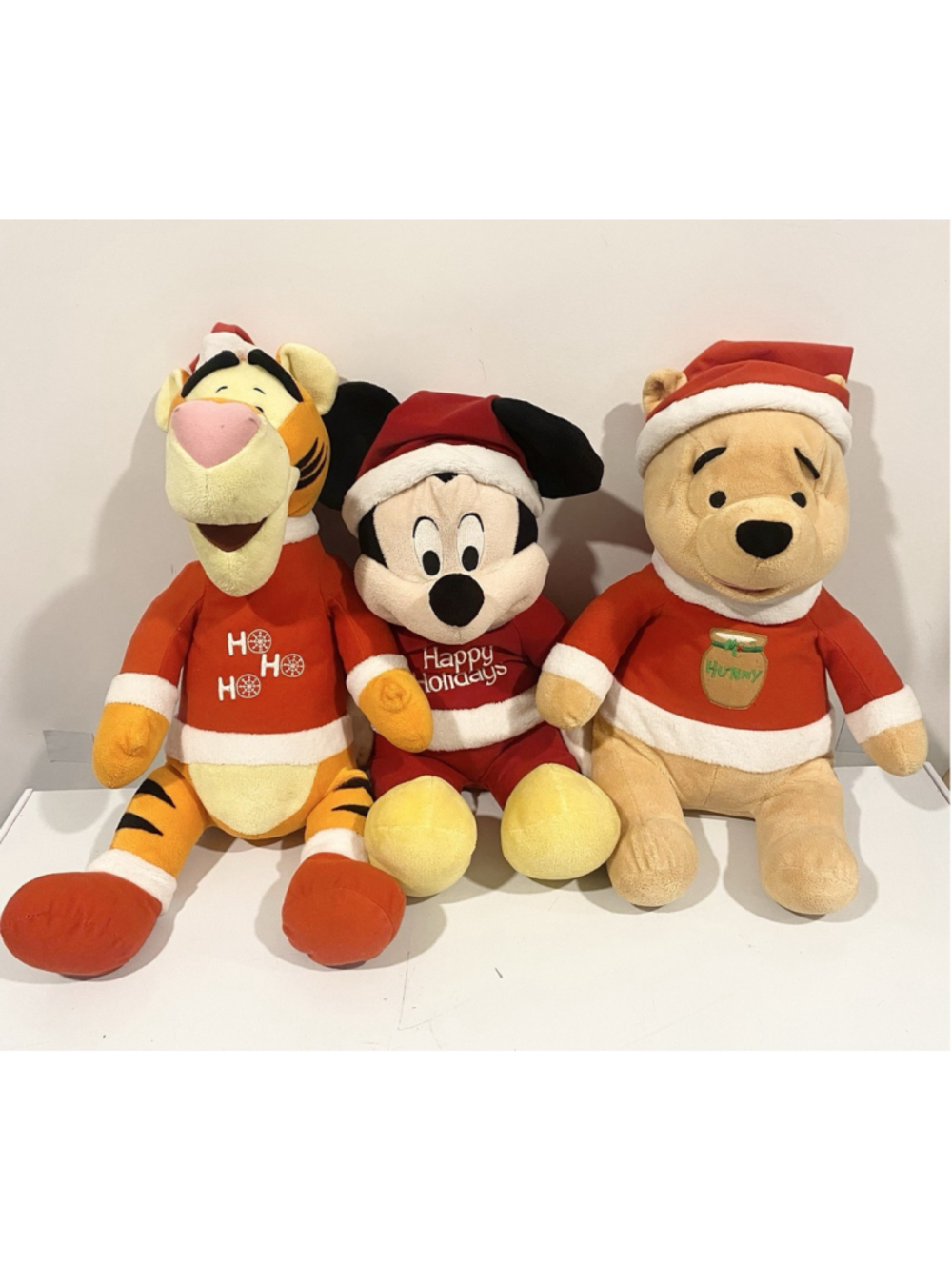 Disney Christmas Plush Lot 2011 Large Mickey Pooh Tigger Santa Set of 3
